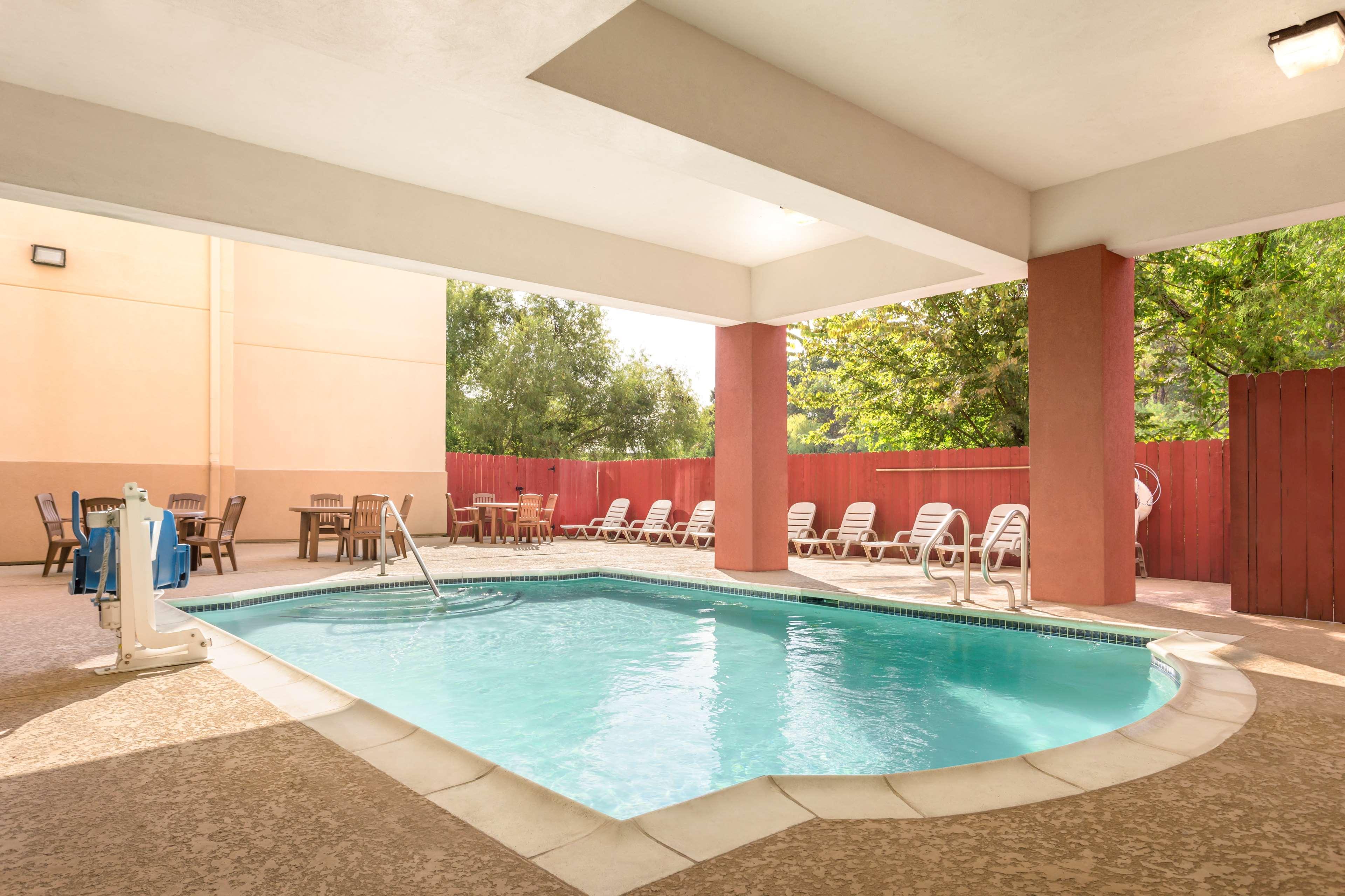 Sonesta Essential Iah Airport Jfk Boulevard - Newly Renovated 休斯敦 外观 照片